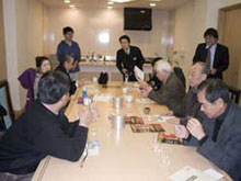 皆さんが楽しみに待ってた試飲の始まりです