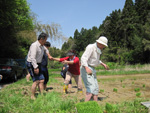 足がぬけない～